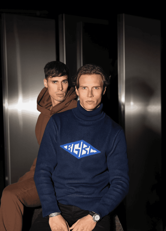 BGBC EMBLEM TURTLENECK